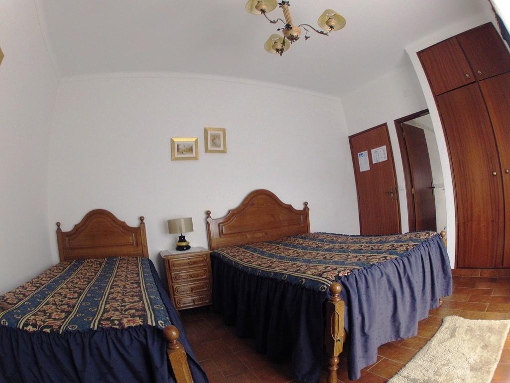 Alojamento Local Ceu-Azul Porto de Mos  Phòng bức ảnh
