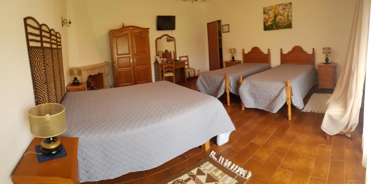 Alojamento Local Ceu-Azul Porto de Mos  Ngoại thất bức ảnh